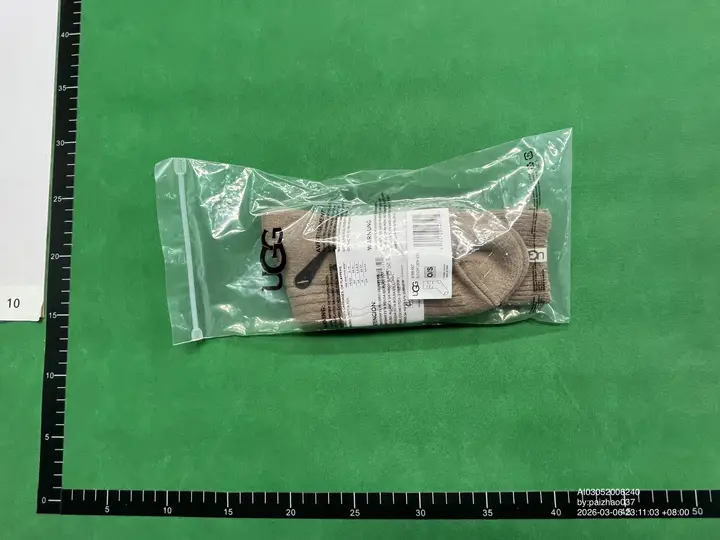 Ugg Socks QC photo 16