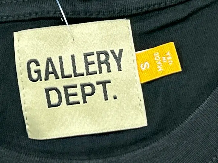 Gallery Dept TEES QC photo 2