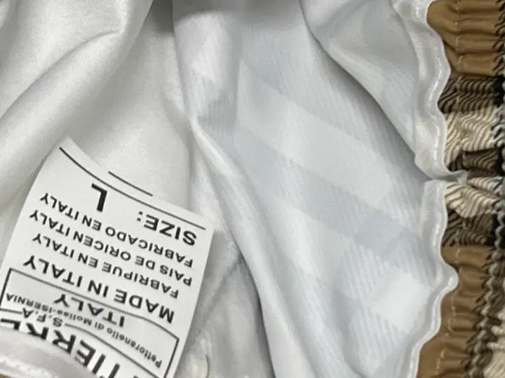 Burberry Shorts QC photo 10