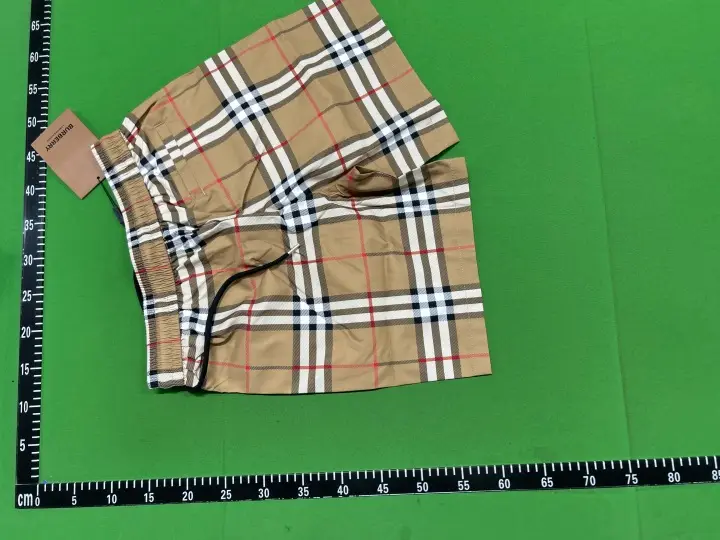 Burberry Shorts QC photo 12