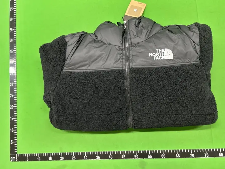 The North Face Nuptse Sherpa Jacket QC photo 5