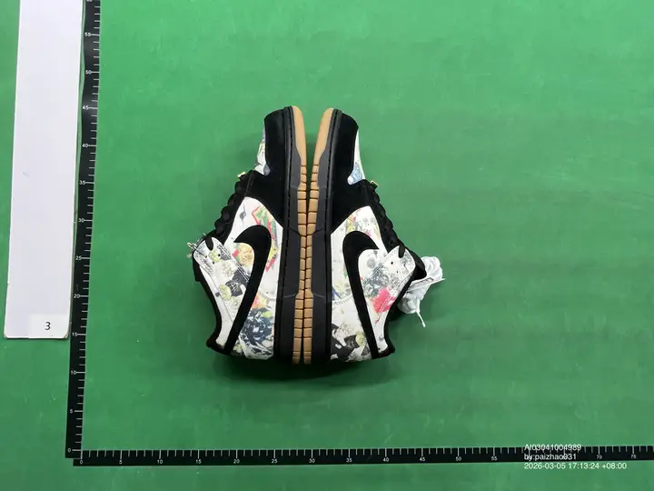 Dunk x Supreme Rammellzee Shoes QC photo 13