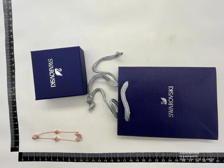 Swarovski BRACLET QC photo 5