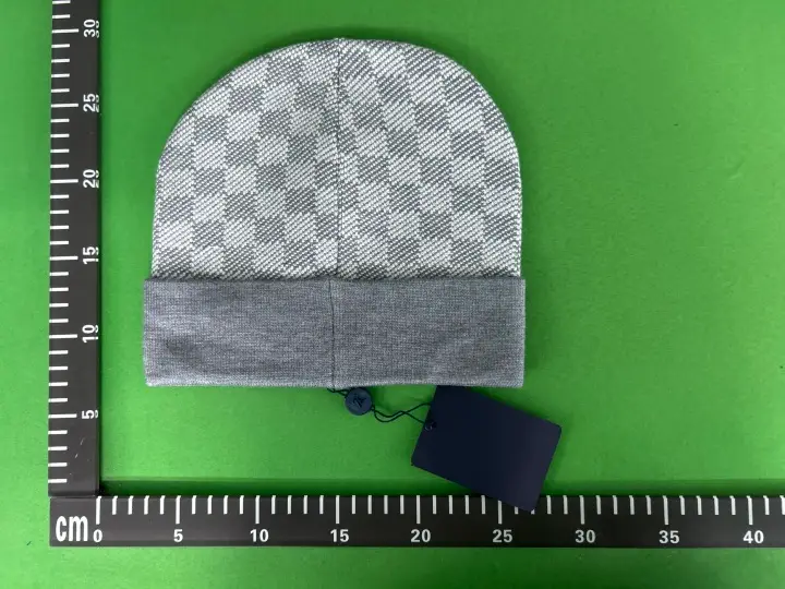 LV Budget Beanie QC photo 15