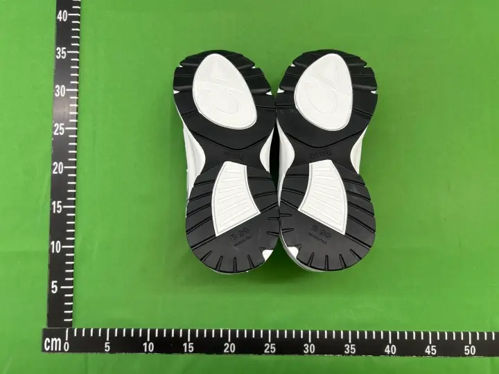 Dior B30 QC photo 16