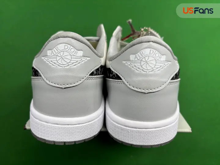 Jordan 1 Low Dior QC photo 15