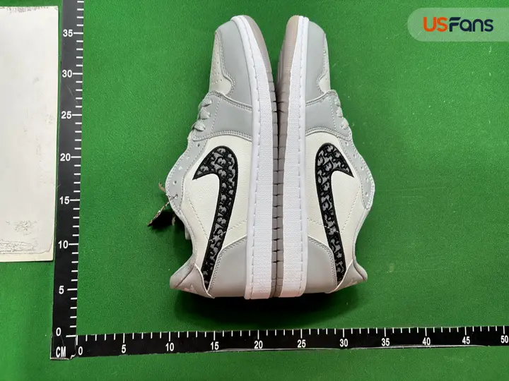 Jordan 1 Low Dior QC photo 17
