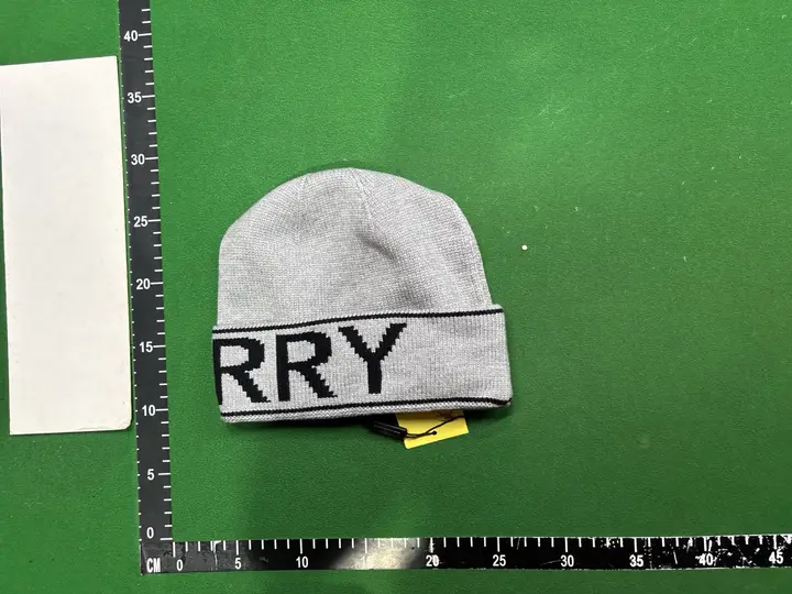 Burberry Beanie QC photo 14