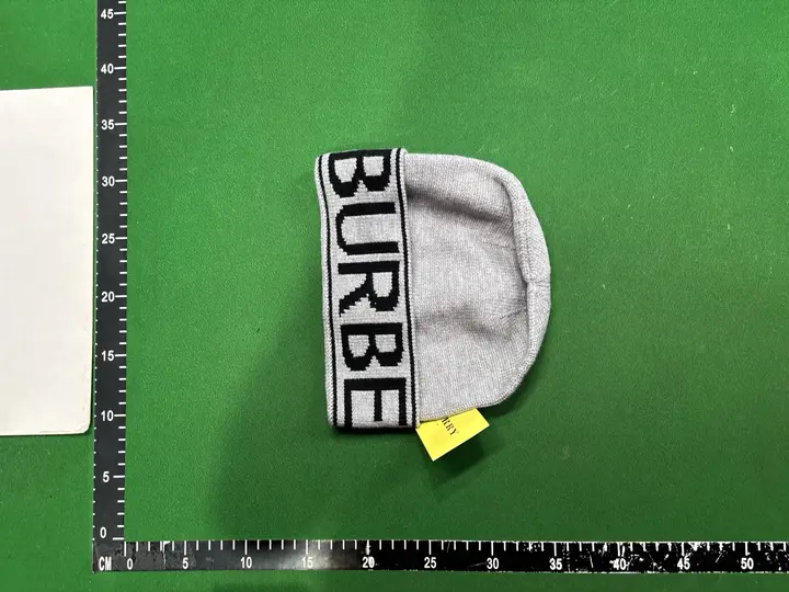 Burberry Beanie QC photo 15