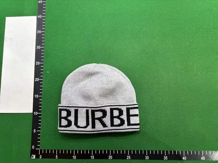 Burberry Beanie QC photo 18