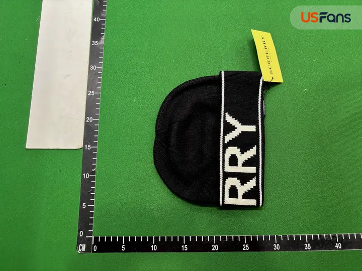 Burberry Beanie QC photo 19