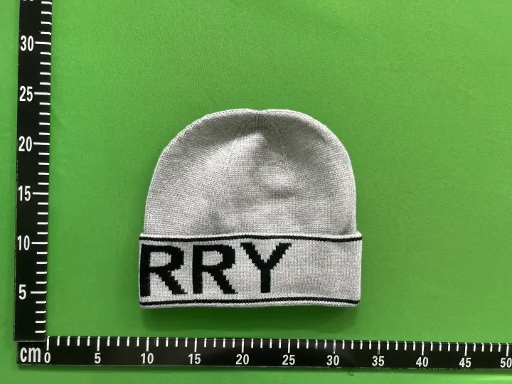Burberry Beanie QC photo 3
