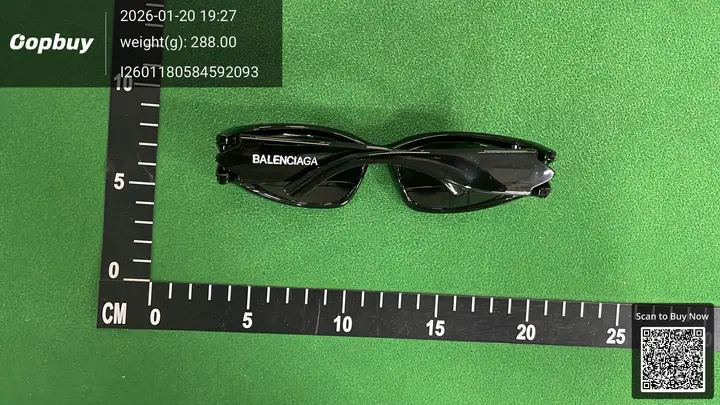 Balenciaga Sunglasses QC photo 16