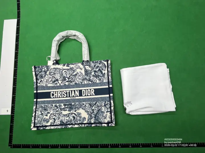 Dior Tote QC photo 4