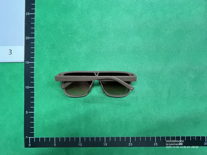 LV Sunglasses QC photo 10