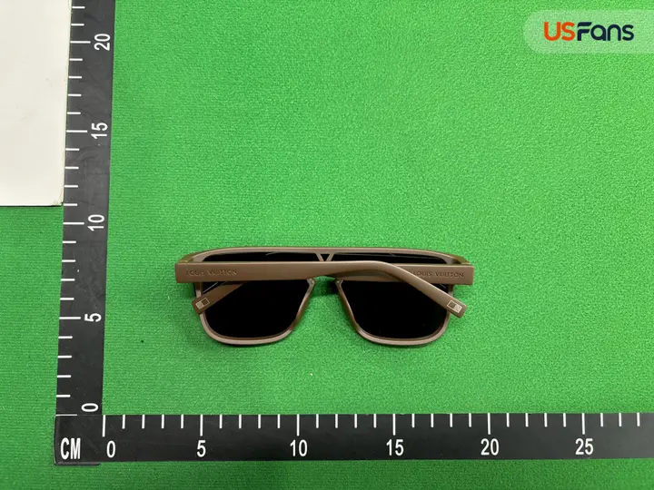 LV Sunglasses QC photo 19