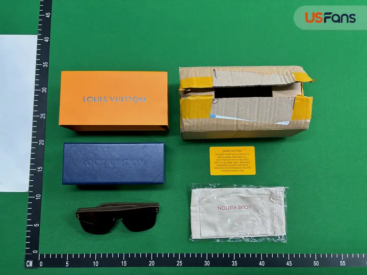 LV Sunglasses QC photo 20