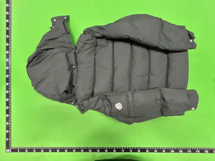 Moncler Vezere Puffer Jacket QC photo 6