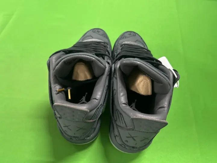 Jordan 4 SB Pine Green QC photo 3