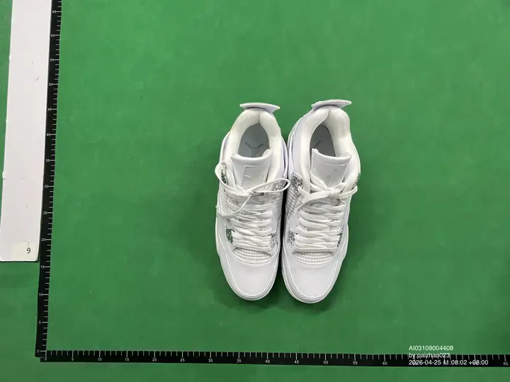 Jordan 4 SB Pine Green QC photo 9