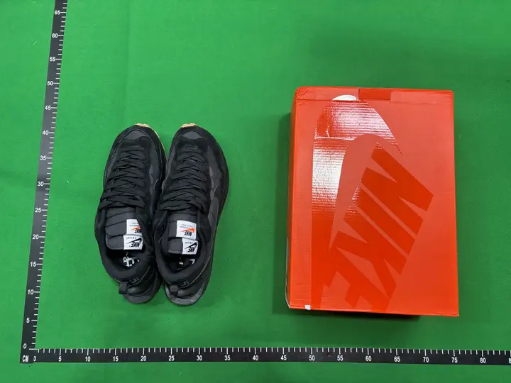 Sacai x Nike VaporWaffle QC photo 1