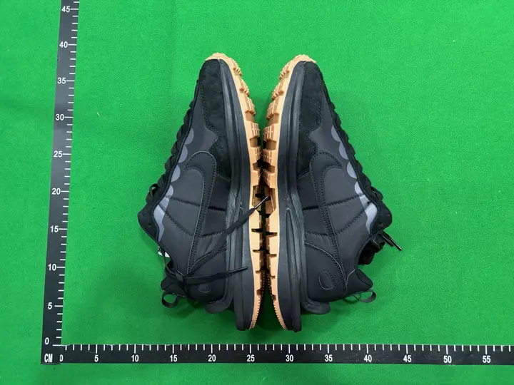 Sacai x Nike VaporWaffle QC photo 4