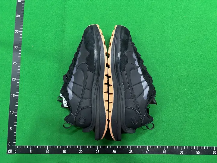 Sacai x Nike VaporWaffle QC photo 5