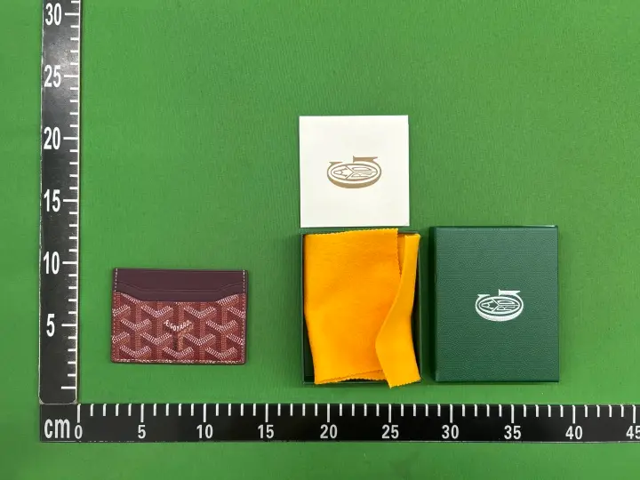 Goyard Wallet QC photo 19