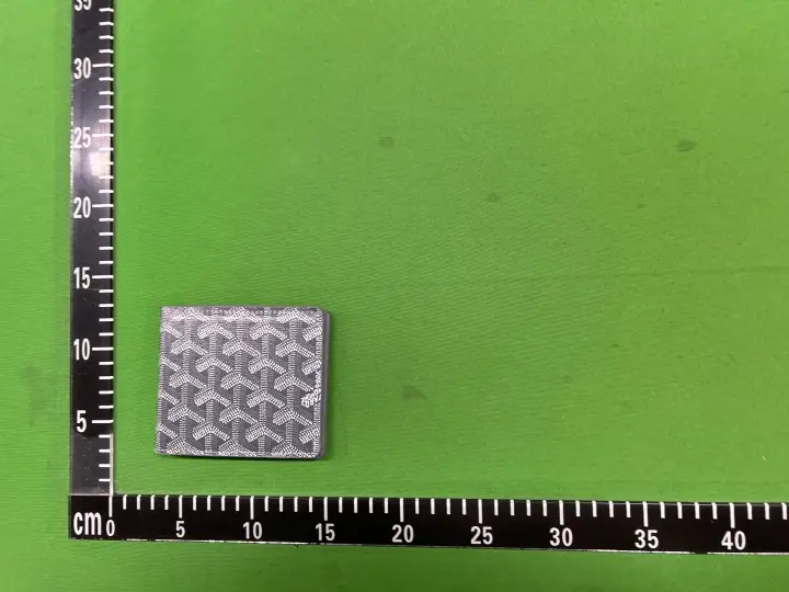 Goyard Wallet QC photo 8