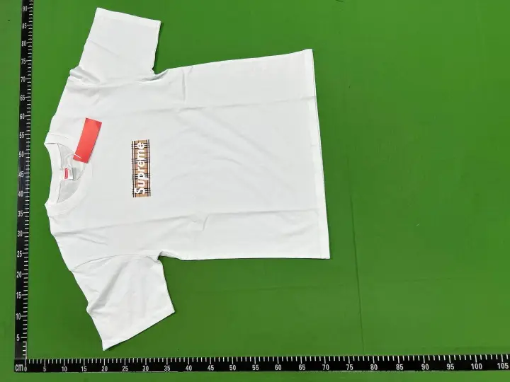 Supreme Burberry Tee QC photo 11