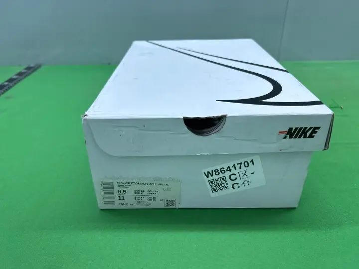 Nike Vaporfly Next% 2 QC photo 17