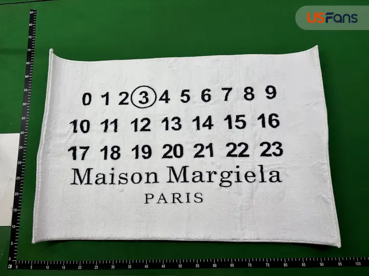 Maison Margiela Carpet QC photo 1