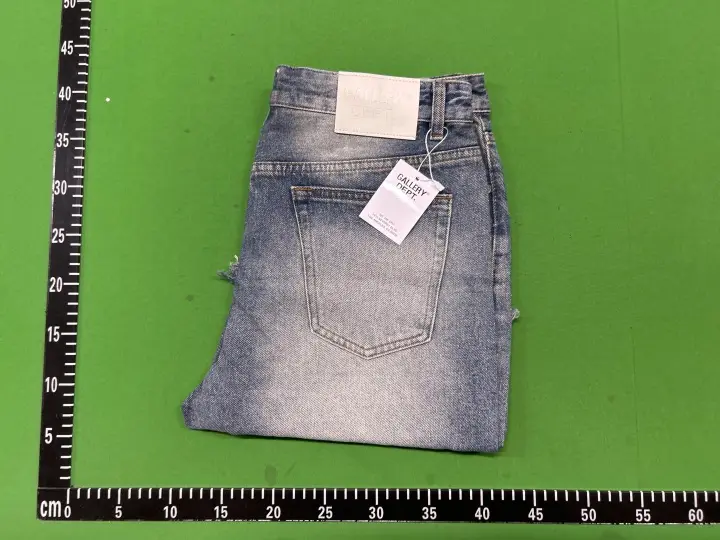 Gallery Dept Shorts QC photo 1