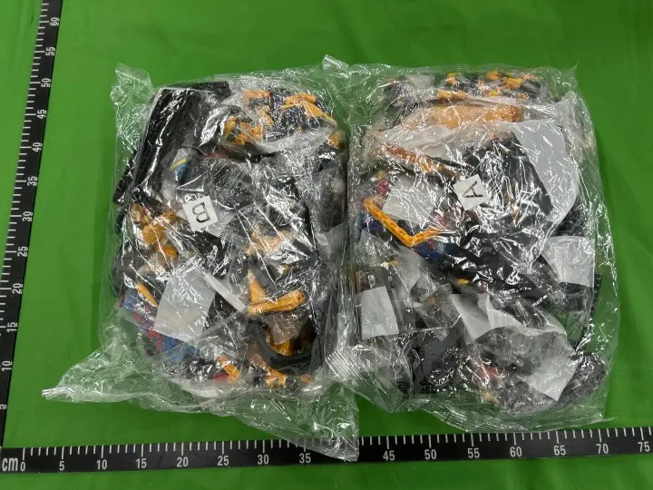 LEGO Bugatti QC photo 16