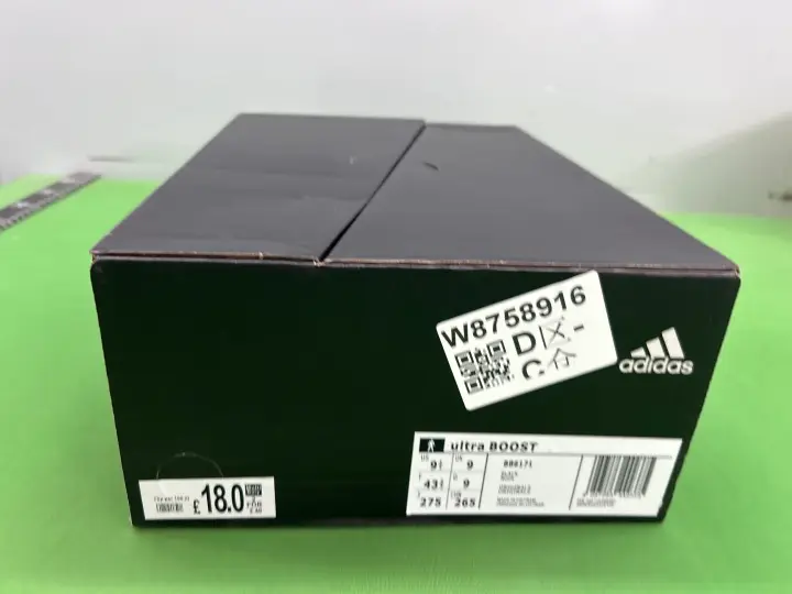 Adidas Ultraboost QC photo 1