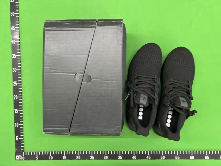Adidas Ultraboost QC photo 11