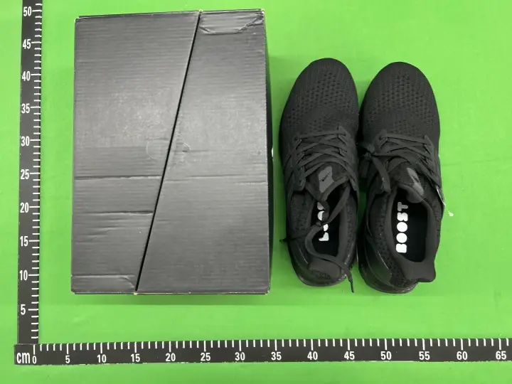 Adidas Ultraboost QC photo 3