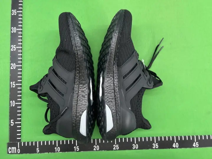 Adidas Ultraboost QC photo 6
