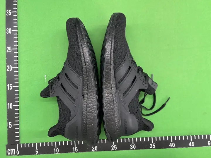 Adidas Ultraboost QC photo 8