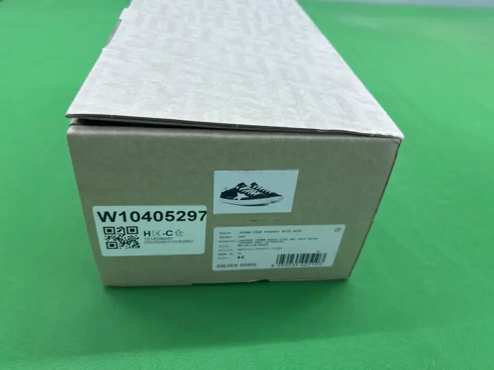 Navy Golden Goose Trainers QC photo 1