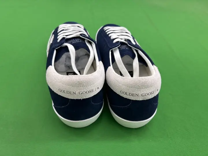 Navy Golden Goose Trainers QC photo 2