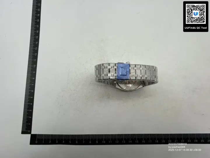 Stones Covered Audemars Piguet QC photo 5