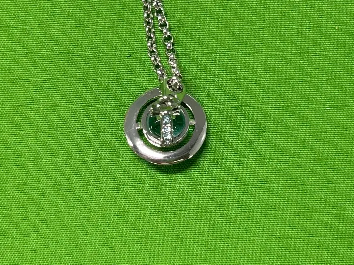 Vivienne Westwood Necklaces QC photo 3