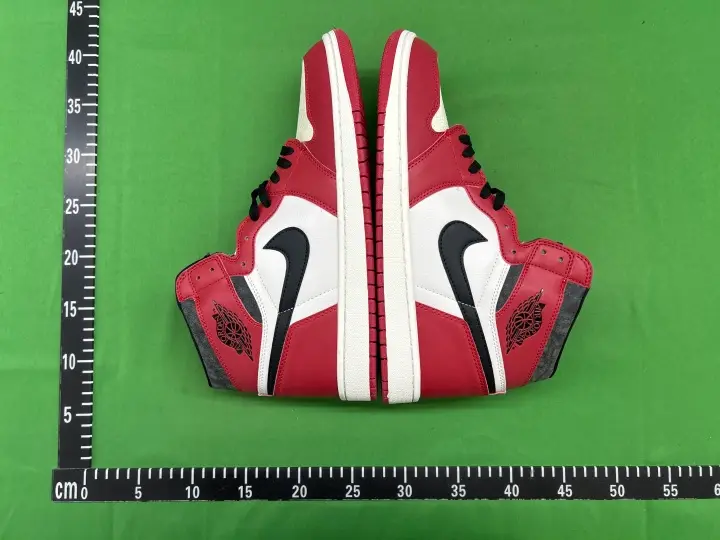 Jordan 1 Court Purple QC photo 13