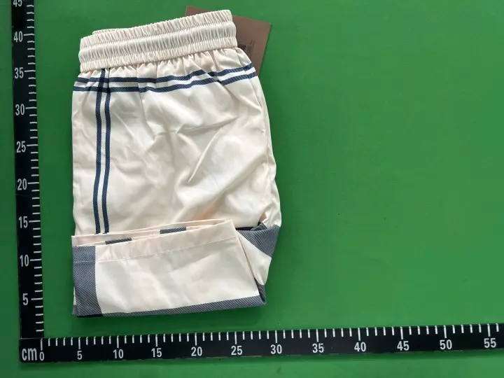Burberry Shorts QC photo 1