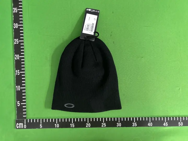 Oakley Beanie QC photo 1