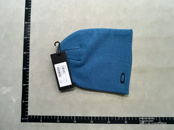 Oakley Beanie QC photo 17