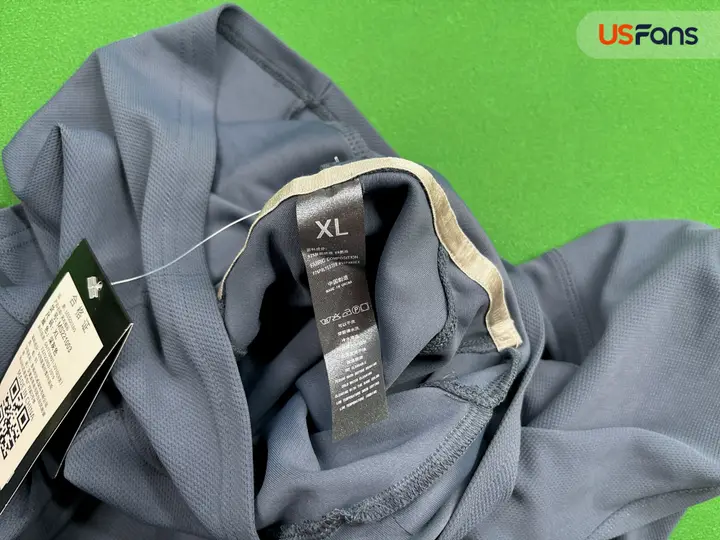 Lululemon Compression Long Sleeve T-Shirt QC photo 1