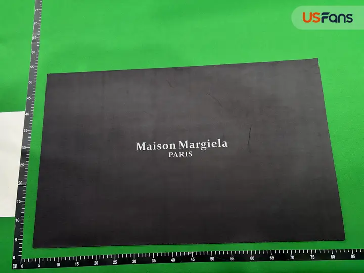 Maison Margiela Black Mat QC photo 7