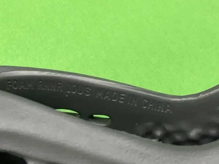 Yeezy Foam RNNR QC photo 4